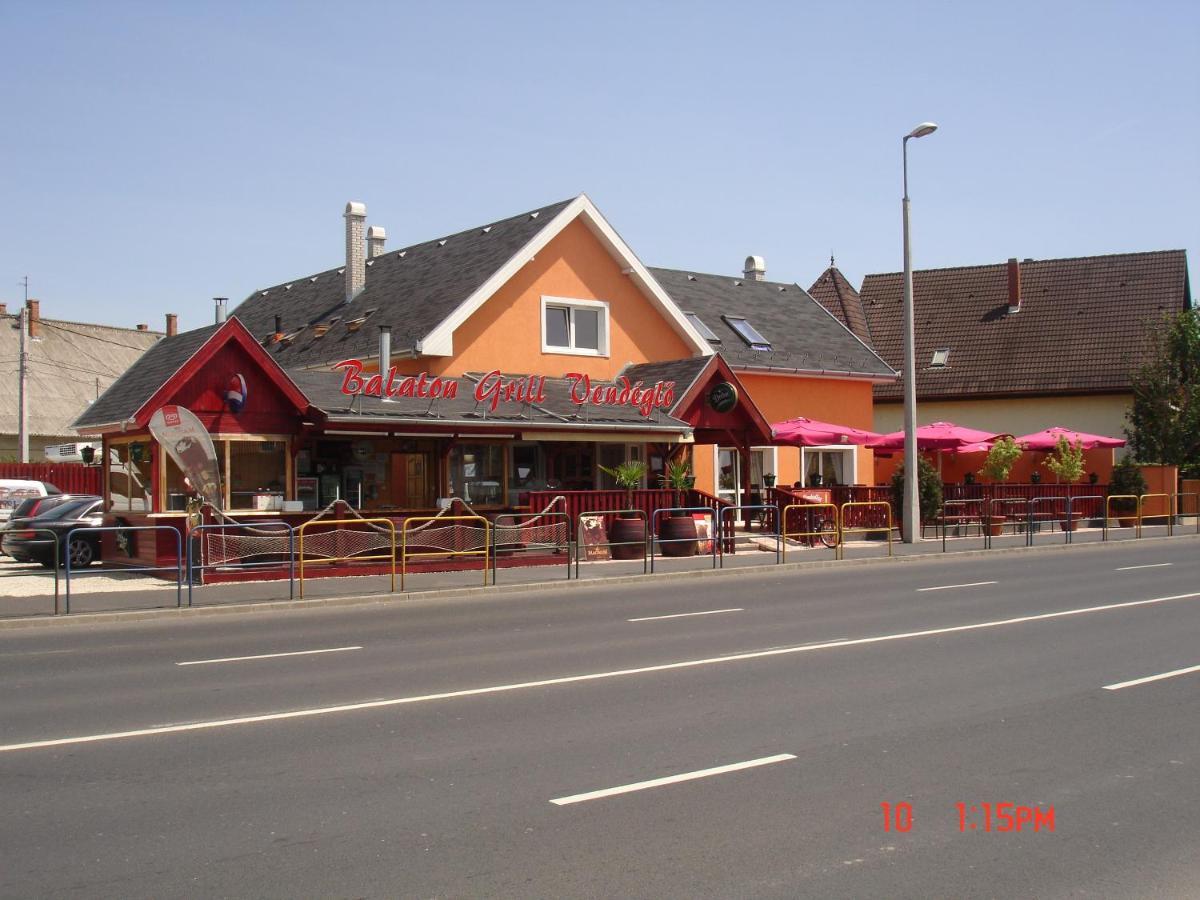 Balaton Grill Szallas Siófok Eksteriør billede